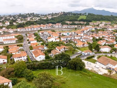 socoa  terrain a batir de 1 350 m²