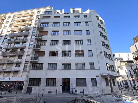 bel appartement meublé en bon état