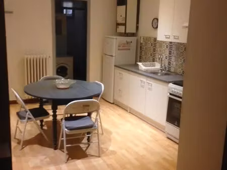 location appartement 1 pièce 42 m² à toulon (83000)