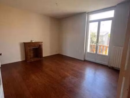 location appartement 3 pièces à nantes chantenay - sainte-anne (44000) : à louer 3 pièces 