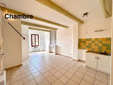location appartement 2 pièces 43 m² à châteauneuf-du-pape (84230)