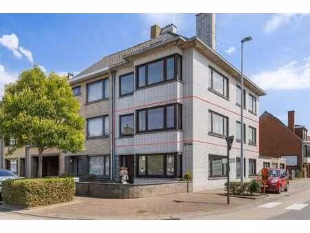 appartement 2 chambres à rénover à vendre à la panne !