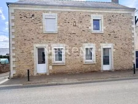 vente maison aux hauts d'anjou (49330) : à vendre / 145m² les hauts d'anjou