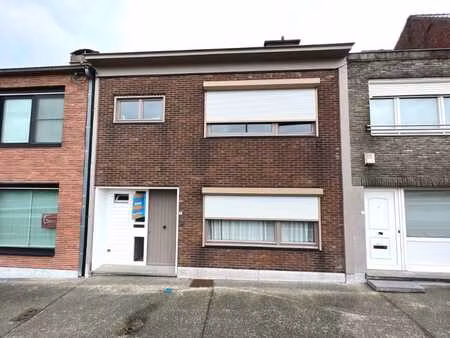gerieflijk ruime gezinswoning met 4 slaapkamers  tuin  te...