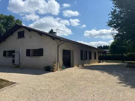 location maison 5 pièces 121 m² à viriat (01440)  1 330 €