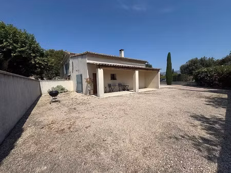 location maison 3 pièces 92 m² à mallemort (13370)  1 400 €