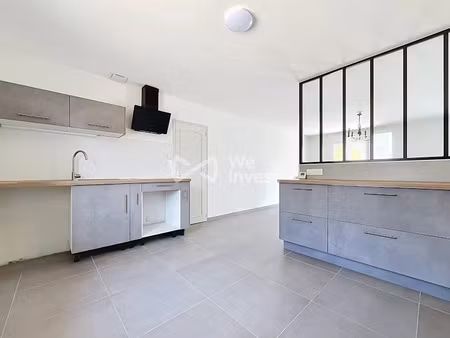 location maison 4 pièces 90.4 m² à saint-pardoux (79310)  950 €