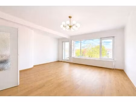 appartement à louer à rue camille lemonnier 39 ixelles (vbe42569)