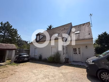 location maison 5 pièces 180 m² à borest (60300)  1 700 €