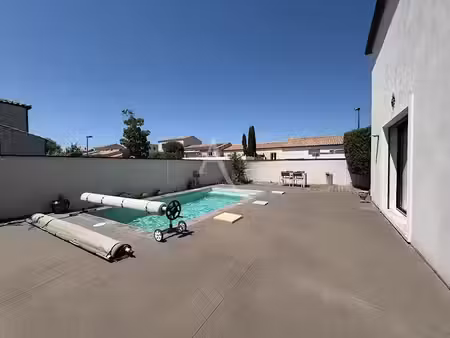location meublée villa 4 pièces 85.81 m² à pinet (34850)  1 525 €