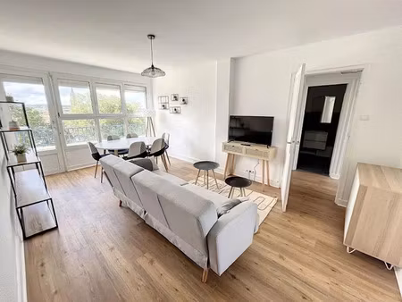 location meublée appartement 4 pièces 67 m² à vandoeuvre-les-nancy (54500)  1 080 €