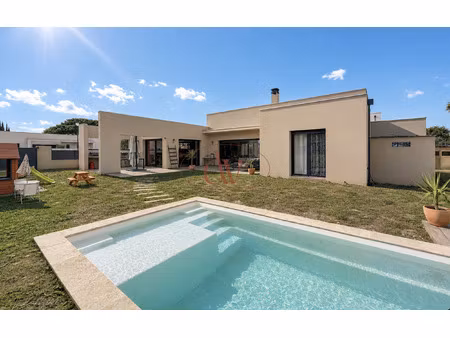 villa plain-pied avec piscine perpignan-parc ducup