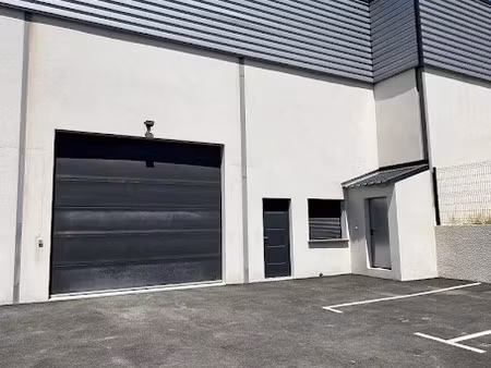 location locaux professionnels 0 pièces 135 m² à beziers (34500)  1 315 €