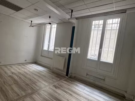 location locaux professionnels 0 pièces 70 m² à paris 10ème (75010)  1 762 €
