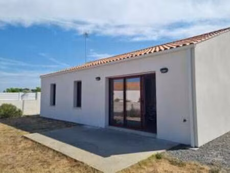 location maison à soullans (85300) : à louer / 81m² soullans