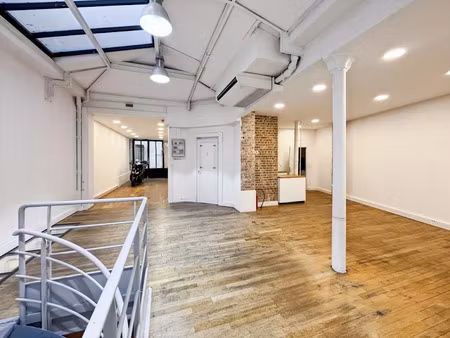 location locaux professionnels 135 m² à paris 17ème (75017)  4 300 €