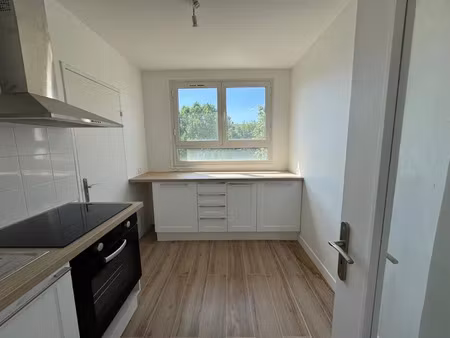 location appartement 2 pièces 47 m² à champigny-sur-marne (94500)  1 180 €