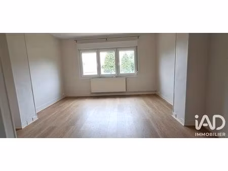 appartement à ferrière la grande (59680)