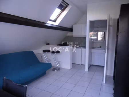 location appartement 1 pièce 22 m² à longvic (21600)