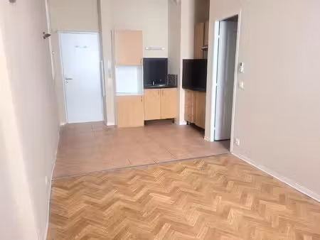 location appartement 2 pièces 33.04 m² à manosque (04100)  445 €