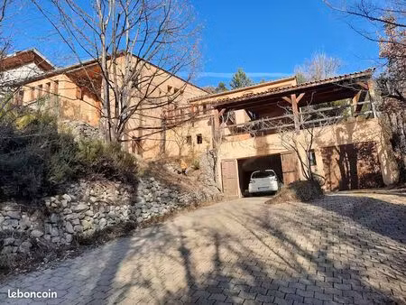 belle maison d'architecte à vendre