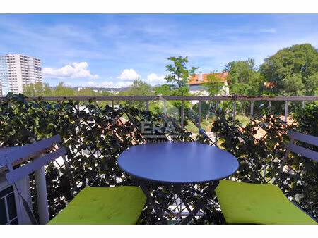 appartement 10e arrondissement 4 pièces - dernier étage - traversant - vue dégagée