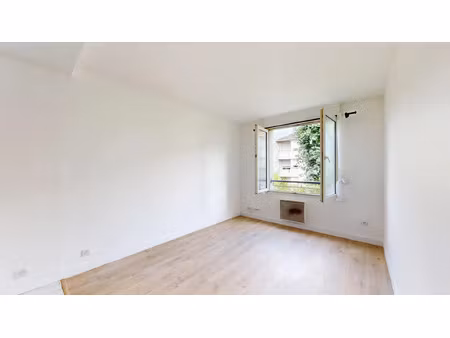 location appartement 2 pièces 33 m2 à villiers-sur-marne