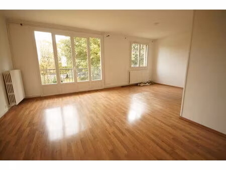 appartement f4 de 70m² au calme