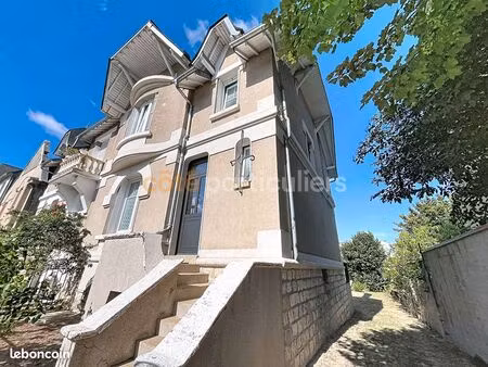 maison 5 pièces 83 m²