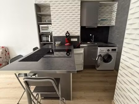 stydio meublé parfait état mont saint aignan