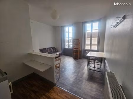 studio angoulême centre sur plateau
