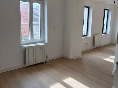 à louer – t3 de 53 m² à famars  proche université et tramway