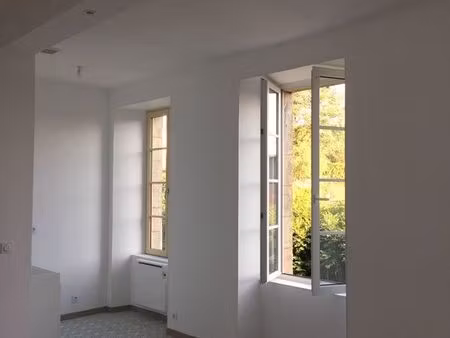 a louer studio mallièvre