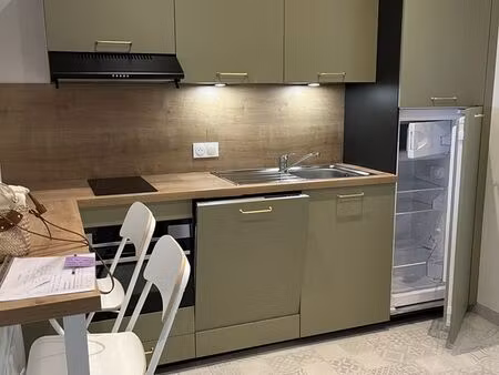 studio 1 pièce 23 m²