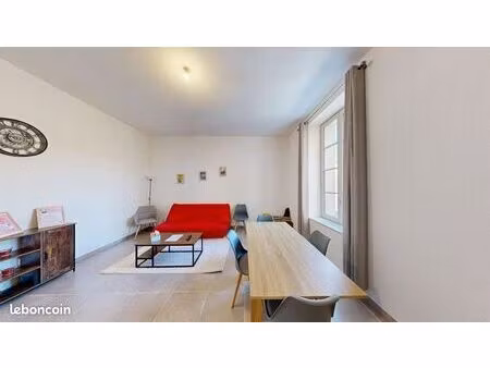 appartement 2 pièces 63 m²