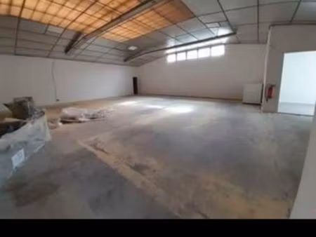 garage à louer vide