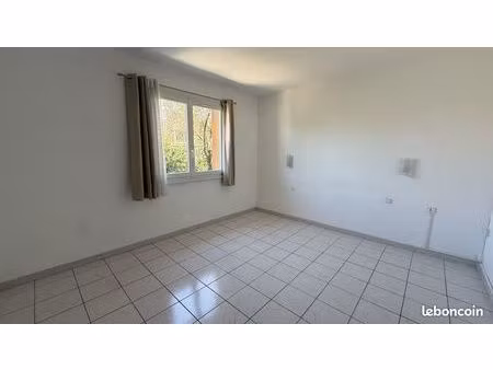 studio 1 pièce 22 m²