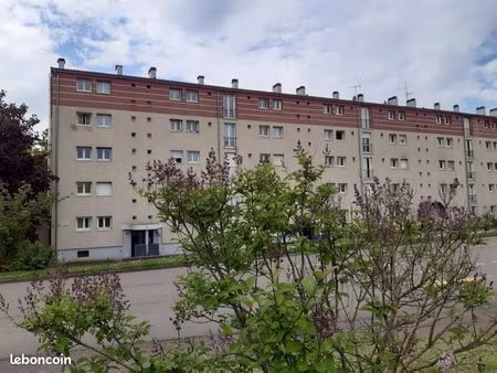appartement 4 pièces 53 m²