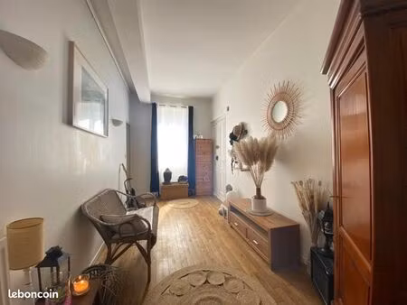 appartement 3 pièces 105 m²