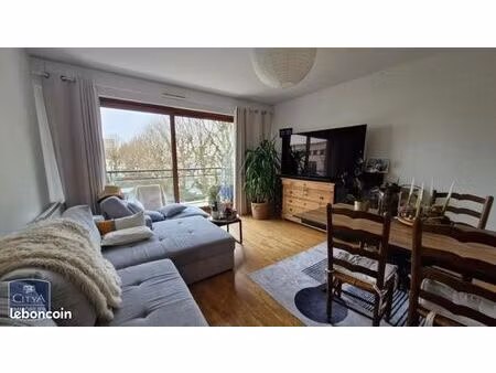 appartement 3 pièces 64 m²