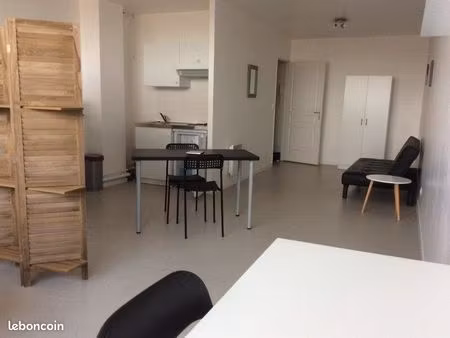 studio 1 pièce 41 m²