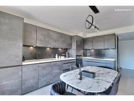 appartement 3 pièces 68 m²