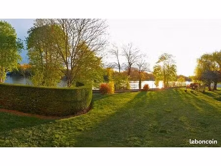 appartement 42 m² - vue seine  balcon & cave - bail 6 mois (prix réduit)