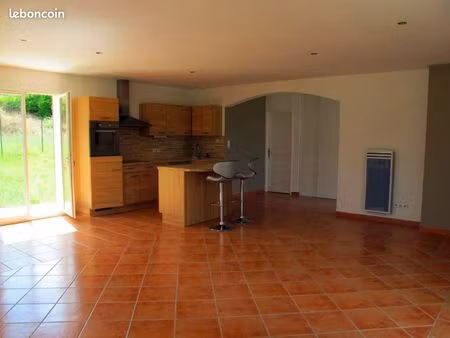 villa 4 pièces 110 m²