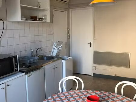 1pièce cuisine avignon intra-muros pour étudiant