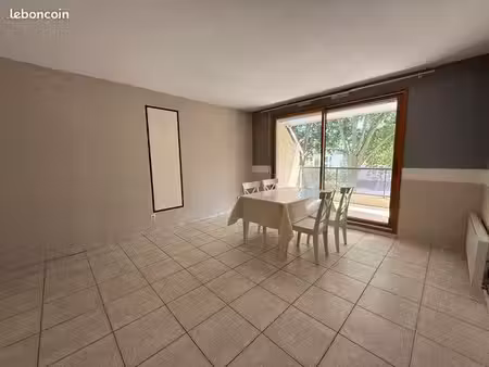 appartement 2 pièces 55 m²