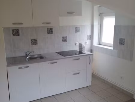 loue appartement à moncheux