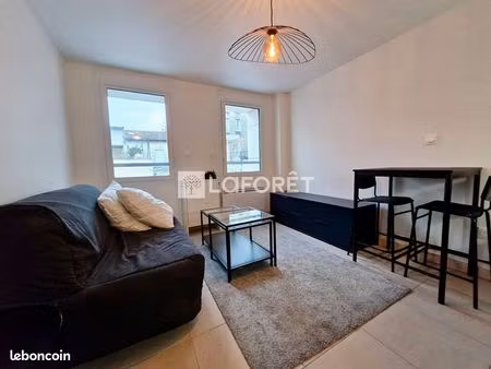 studio 1 pièce 21 m²
