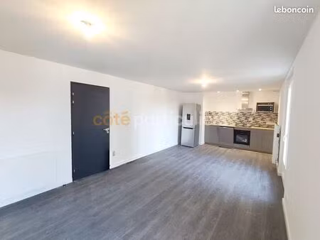 studio 1 pièce 35 m²