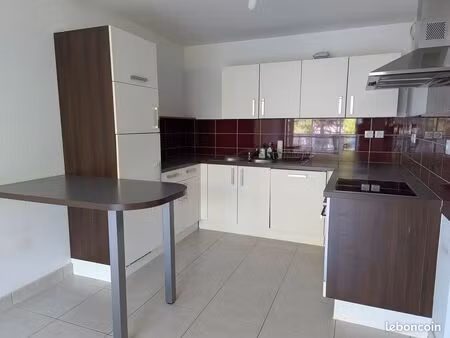 f2 balcon garage quartier grillenbreit